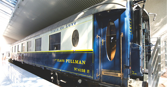 本物のオリエント急行に乗りながらカフェタイム！「ル・トラン」