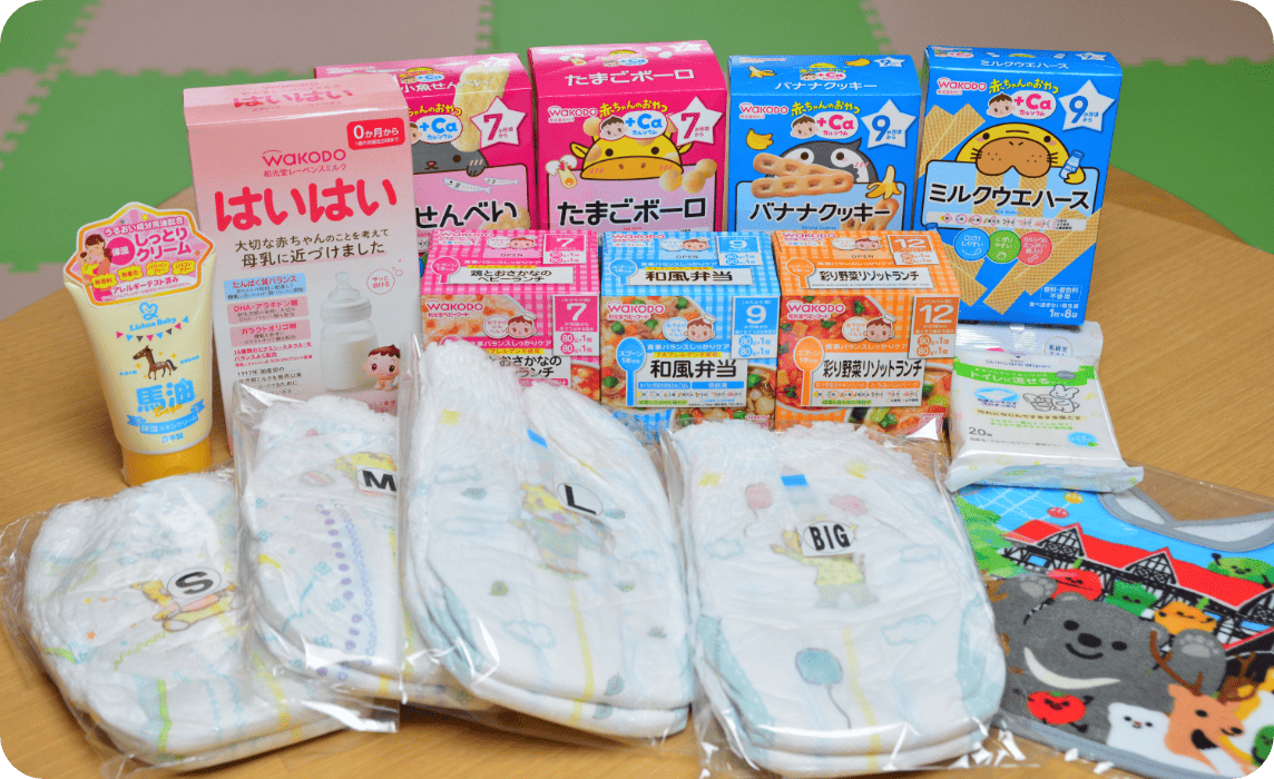 売店で販売している赤ちゃん向け商品の例